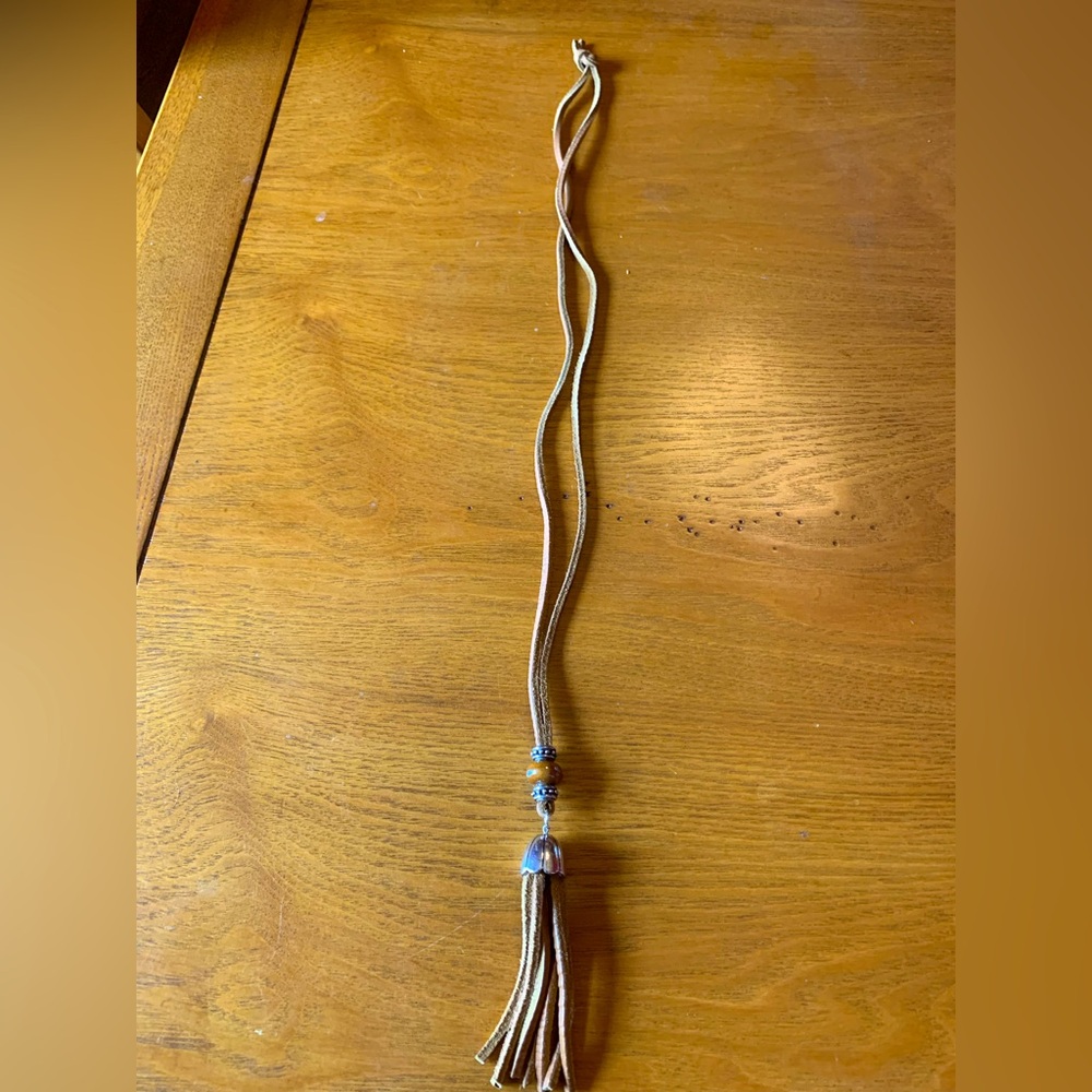 Elegant leather necklace w/ bead and metal accents